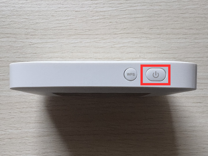 端末の電源を入れる